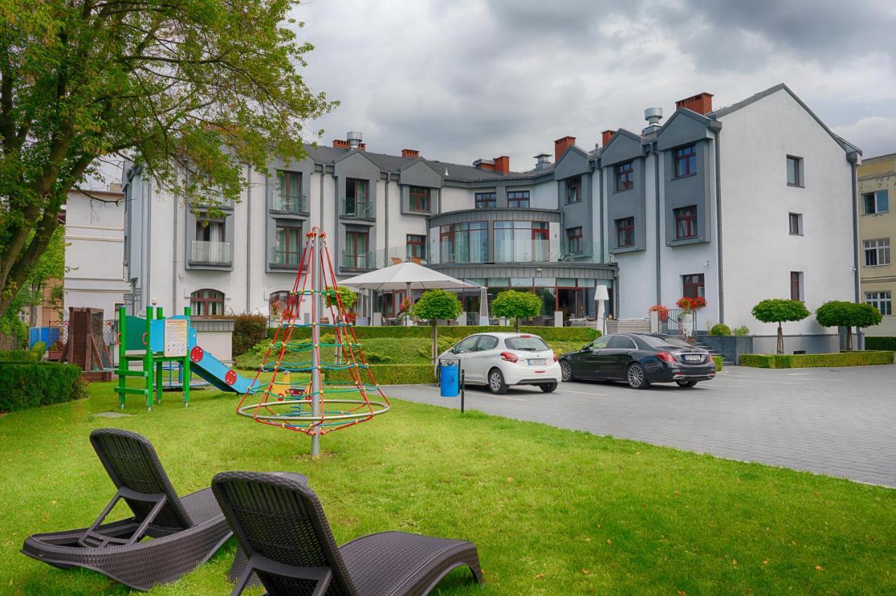 Focus Hotel Premium Inowroclaw Bagian luar foto